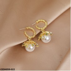 CEDH059 JMN Pearl Drop Earrings Pair