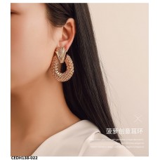 CEDH138 QWN Drop Earrings Pairs